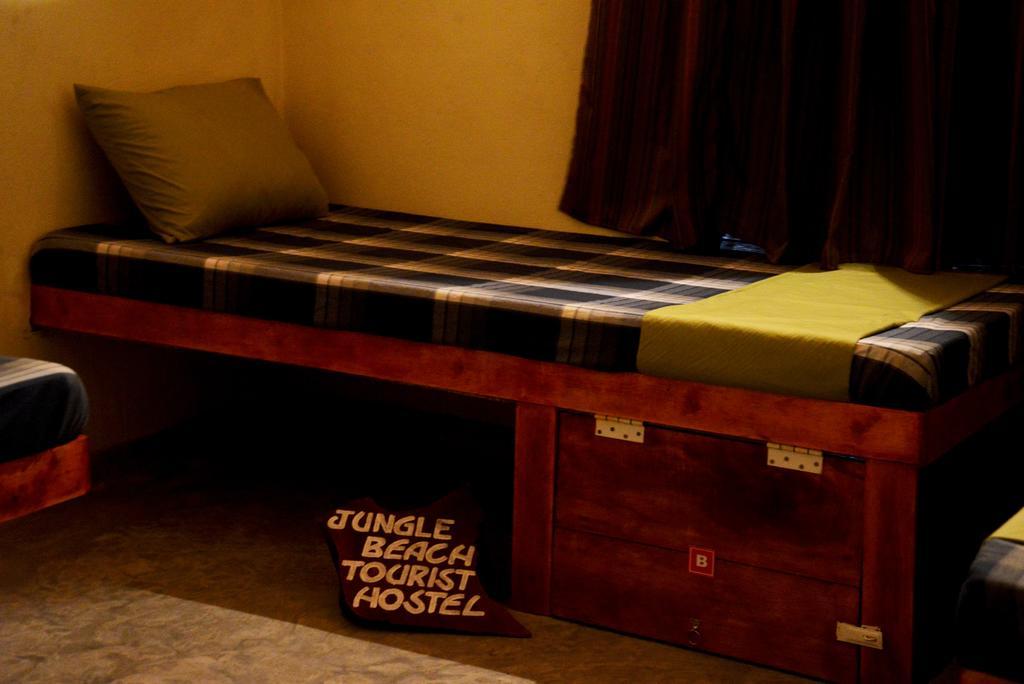 Jungle Beach Hostel อูนาวาตูนา ภายนอก รูปภาพ