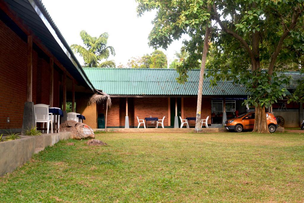 Jungle Beach Hostel อูนาวาตูนา ภายนอก รูปภาพ