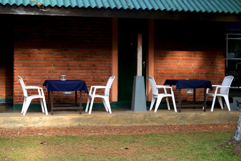 Jungle Beach Hostel อูนาวาตูนา ภายนอก รูปภาพ